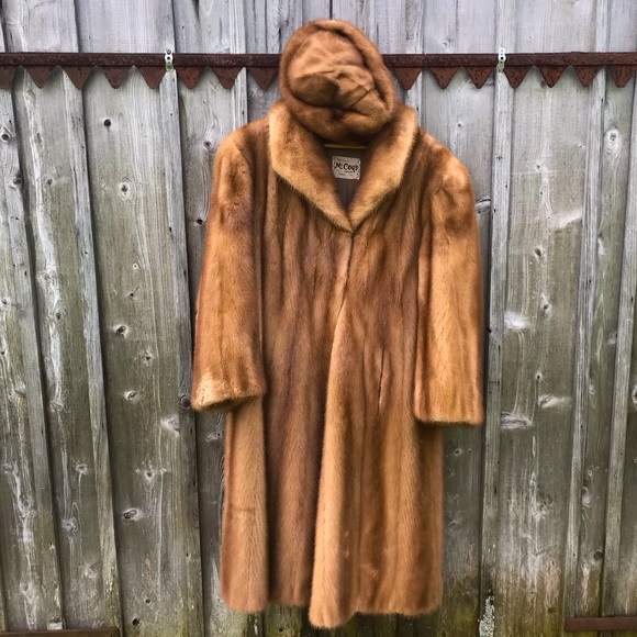 McCoys Jackets & Blazers - Vintage Petite Mink fur coat